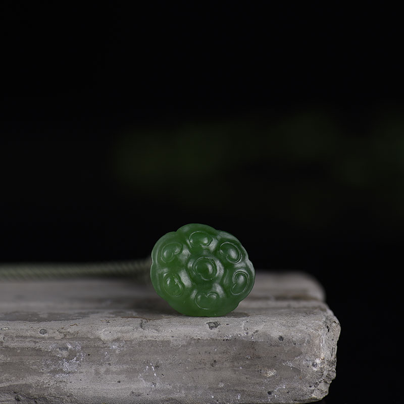 俄料天然山料和田碧玉莲蓬吊坠-红掌柜