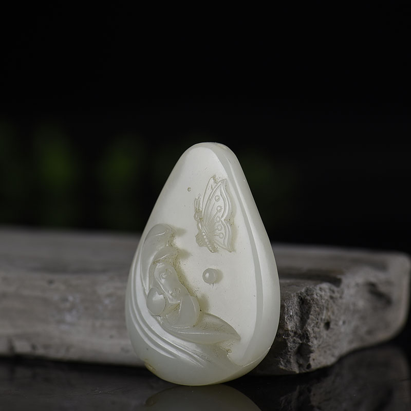 籽料和田白玉吊坠-红掌柜