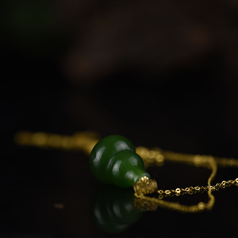 俄罗斯天然和田碧玉福禄项链