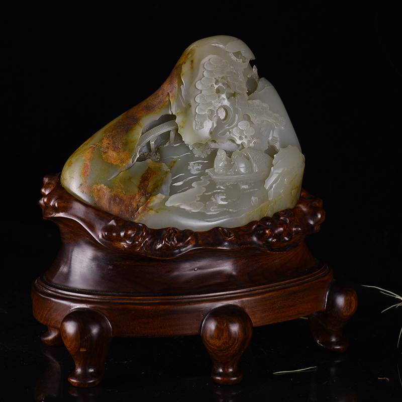 籽料俏色和田白玉松山访友摆件-红掌柜