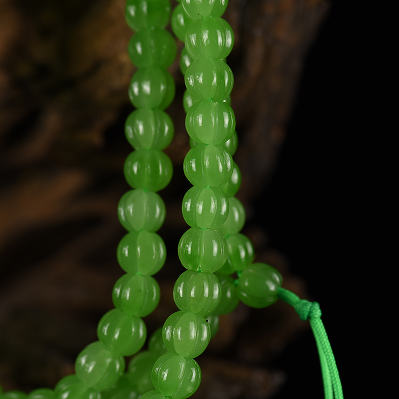 俄罗斯天然山料和田玉南瓜珠项链-红掌柜