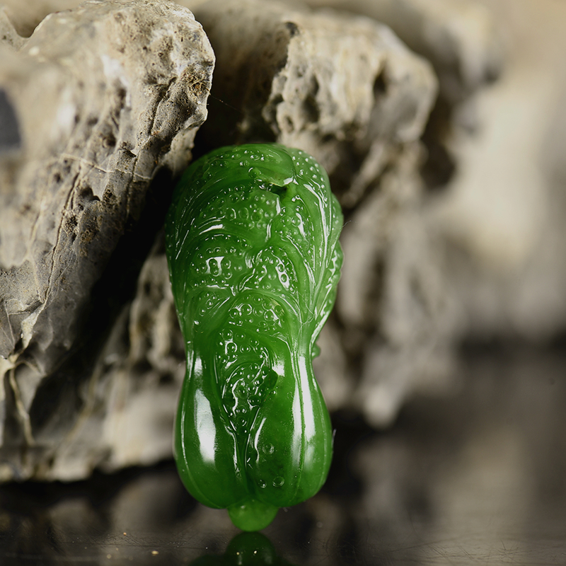 俄料山料和田白玉摆财吊坠-红掌柜