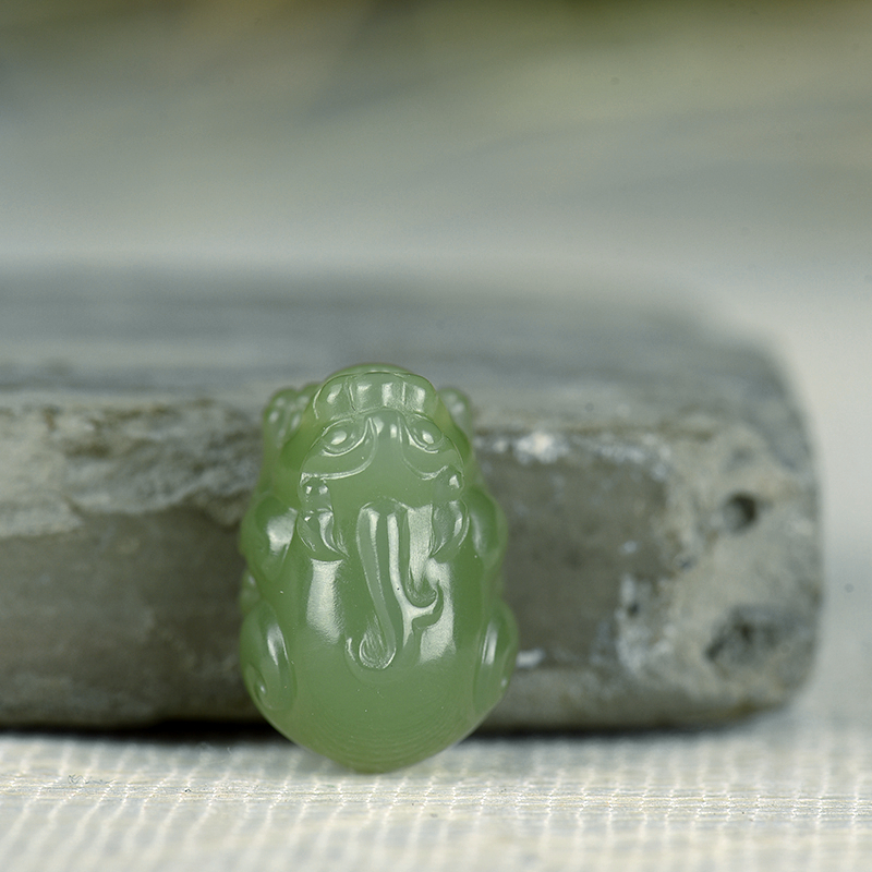 山料和田碧玉貔貅吊坠-红掌柜