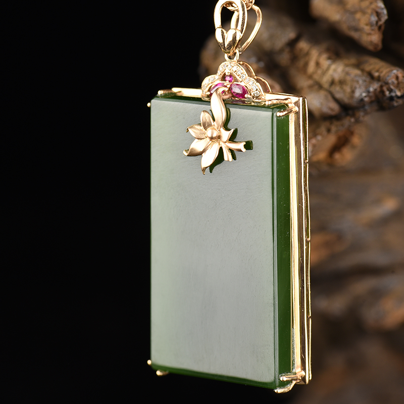 和田碧玉无事牌吊坠-红掌柜