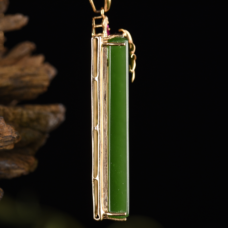 和田碧玉无事牌-红掌柜