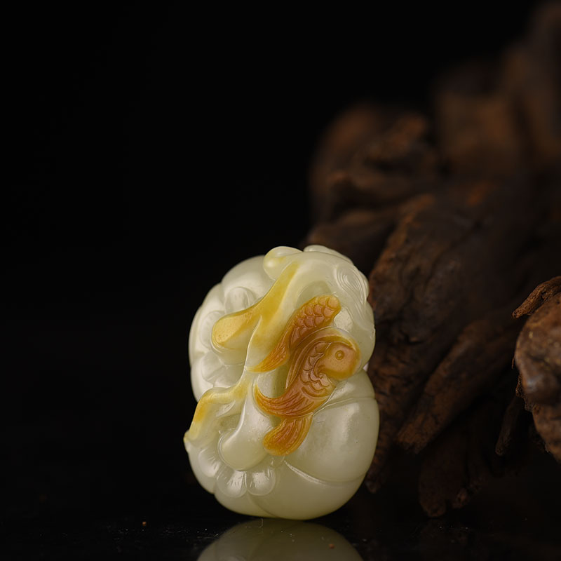 天然俏色和田玉喜事连连两用款-红掌柜