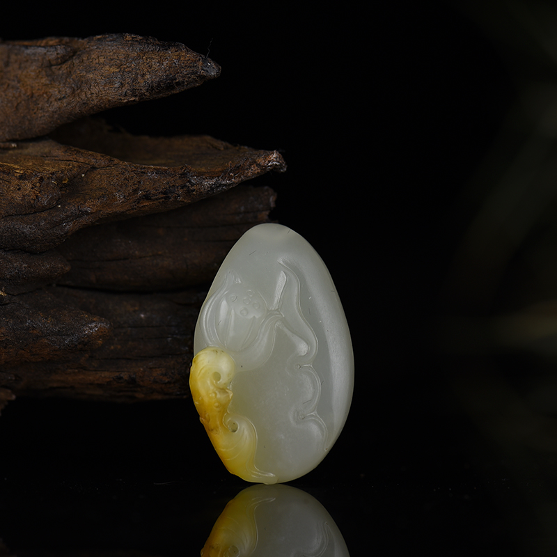 籽料和田白玉福在眼前吊坠-红掌柜