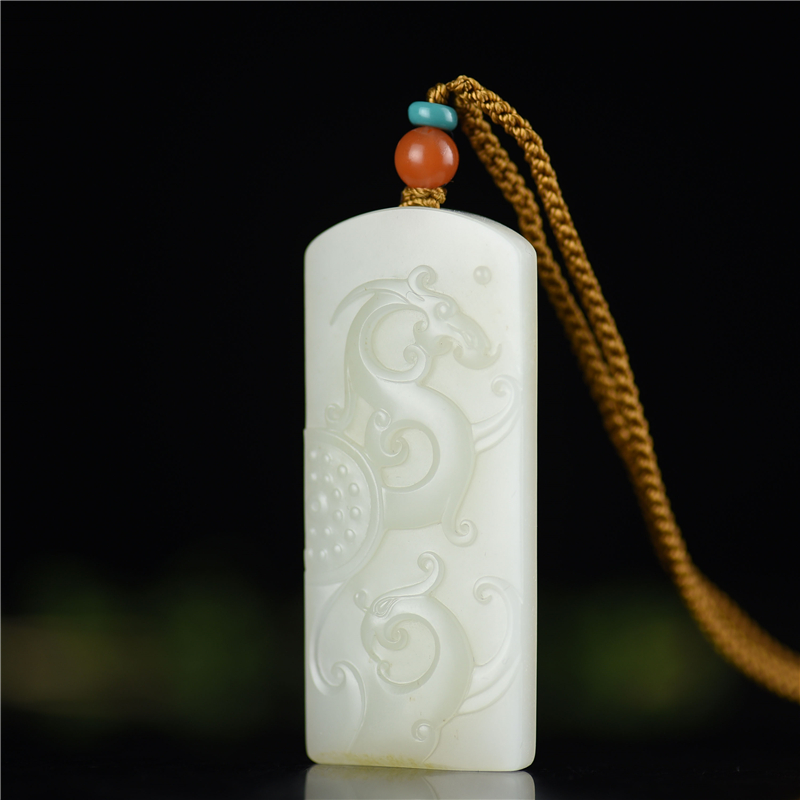 新疆籽料和田白玉龙凤牌吊坠-红掌柜