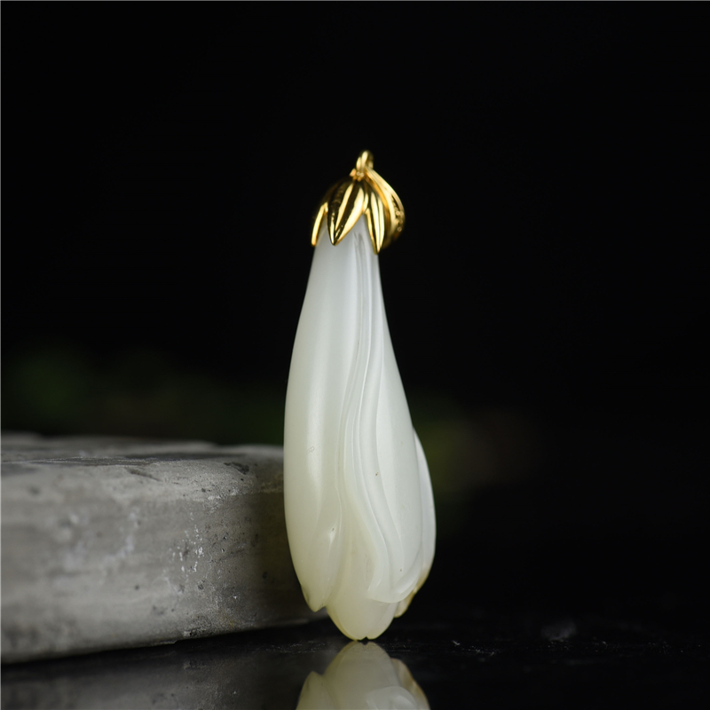 天然和田玉玉兰吊坠-红掌柜