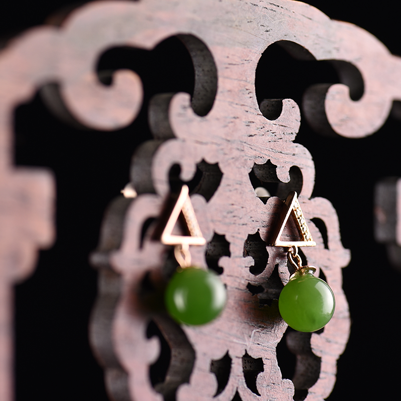 锆石和田碧玉圆珠耳钉-红掌柜