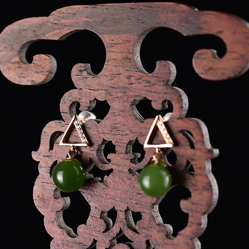 和田碧玉圆珠耳钉-红掌柜