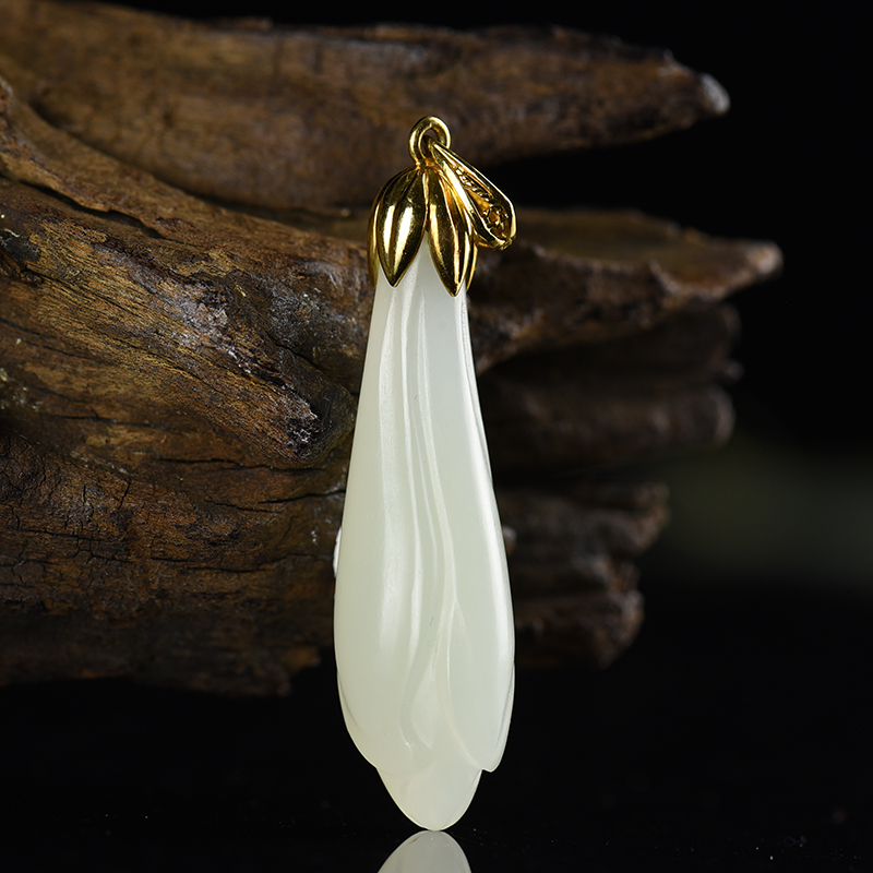 天然籽料和田白玉玉兰花吊坠-红掌柜