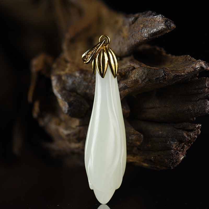 18k金镶籽料和田白玉玉兰花吊坠-红掌柜