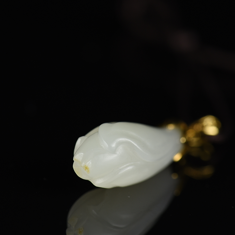 籽料和田白玉玉兰花吊坠-红掌柜