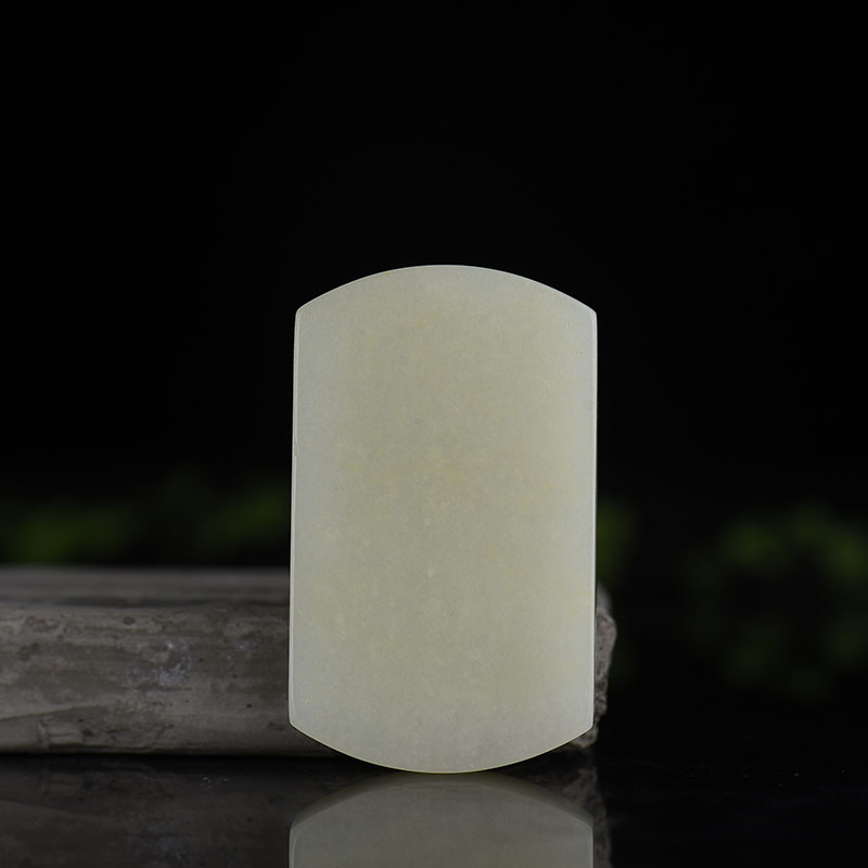 籽料和田白玉关公-红掌柜