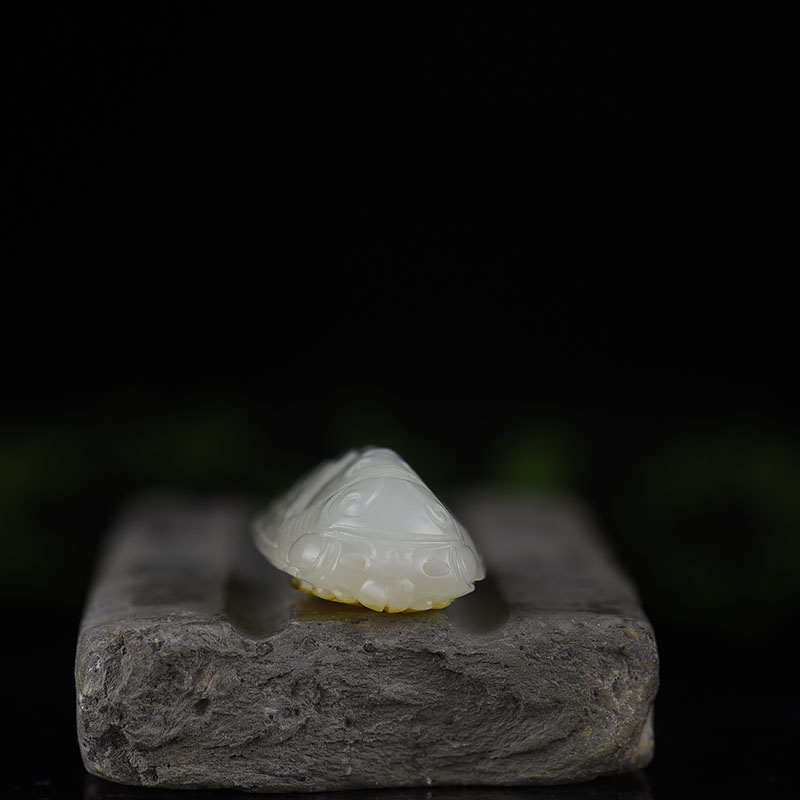 籽料和田白玉吊坠-红掌柜