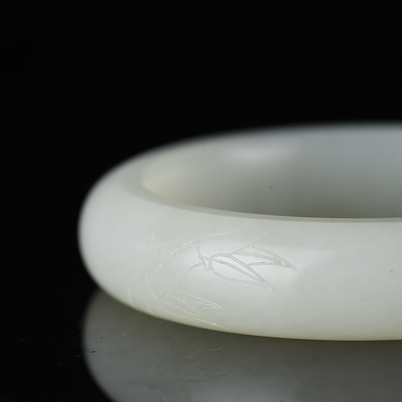 新疆山流水料和田白玉扁镯-红掌柜