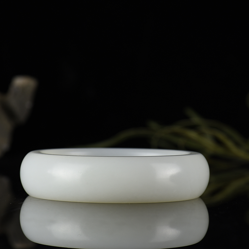 山料和田羊脂白玉扁镯-红掌柜