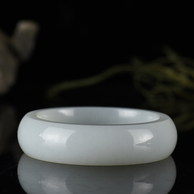 山料和田羊脂白玉扁镯-红掌柜