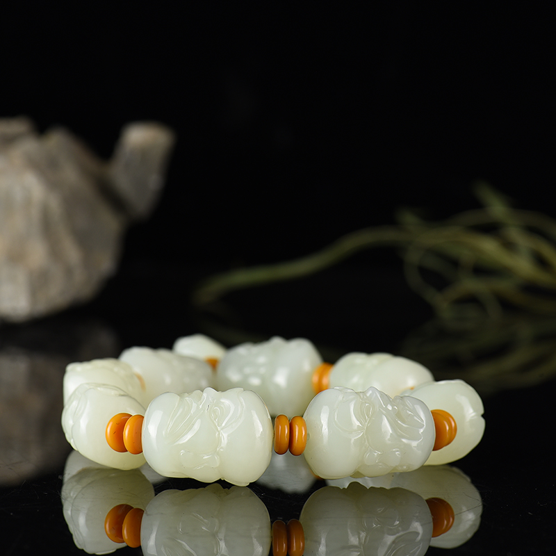新疆天然山料和田白玉手串-红掌柜