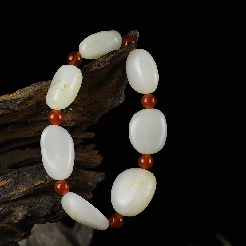 新疆天然籽料和田玉原石手串-红掌柜