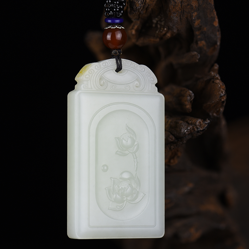 天然籽料和田白玉荷花吊坠-红掌柜