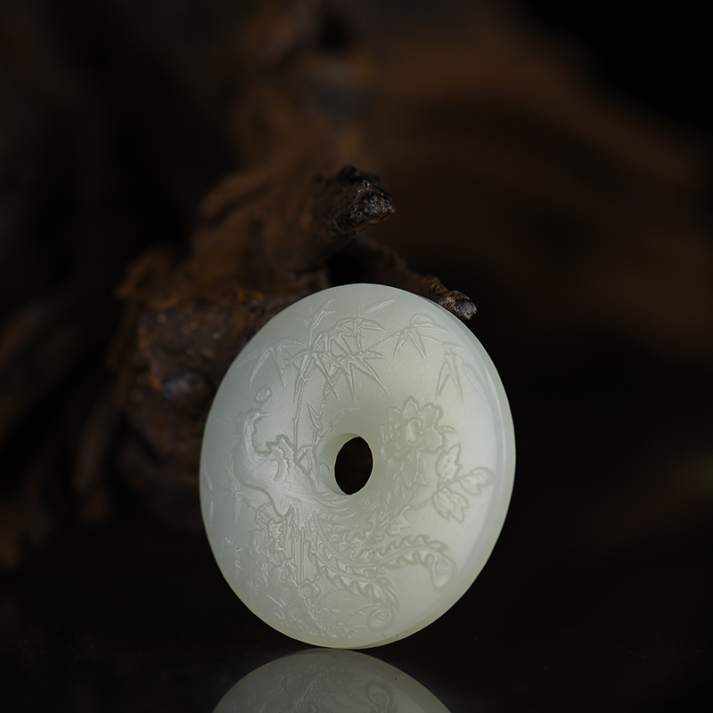 天然山料和田白玉凤穿牡丹吊坠-红掌柜