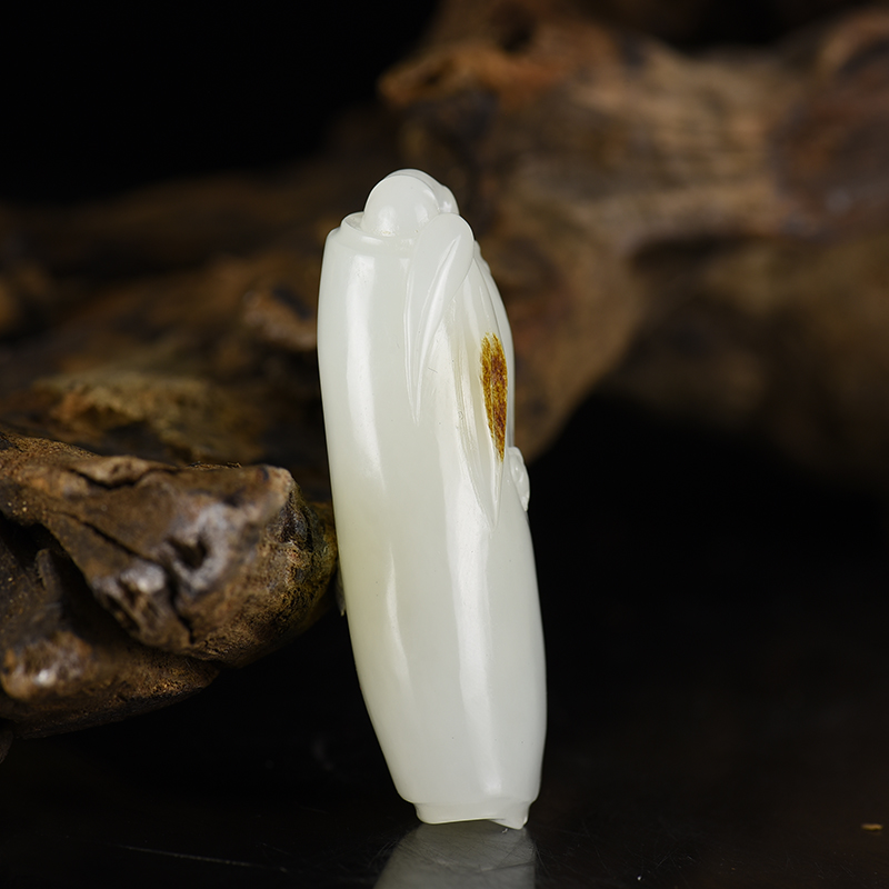 天然和田白玉祝福吊坠-红掌柜