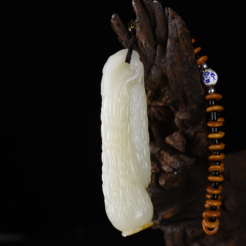 山料和田白玉飞黄腾达手把件-红掌柜