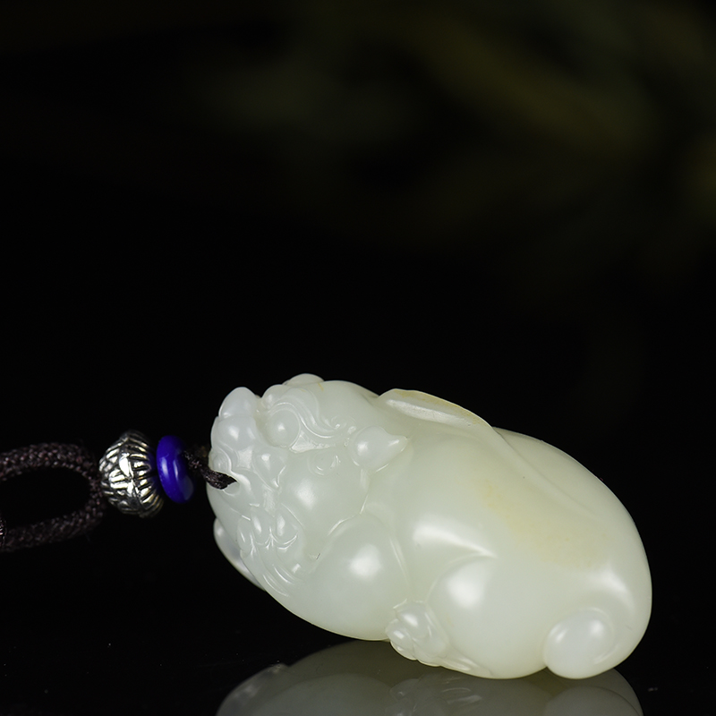 新疆山料和田玉吊坠-红掌柜