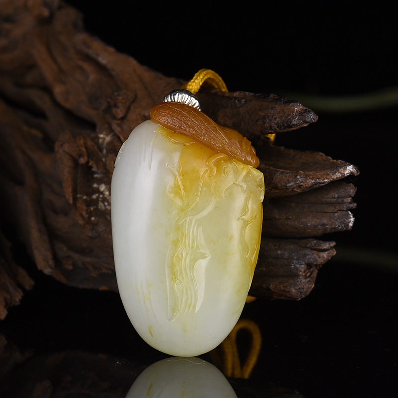 籽料和田白玉一鸣惊人吊坠-红掌柜