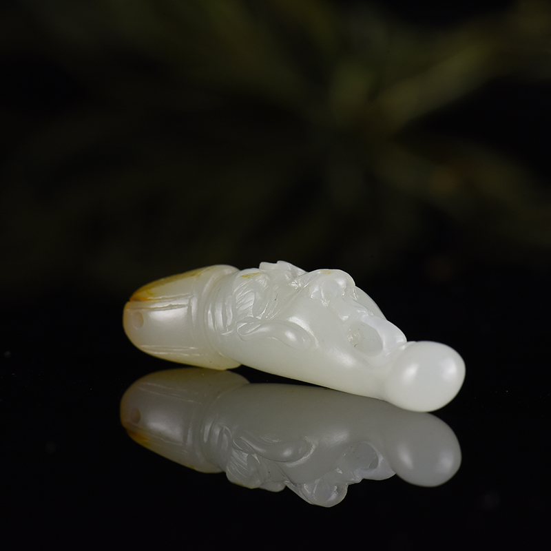 新疆山料和田玉吊坠-红掌柜