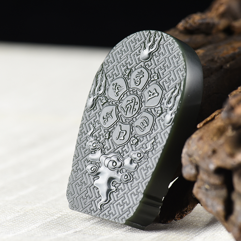 新疆天然山料和田玉观音吊坠-红掌柜