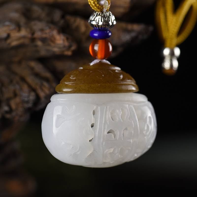 天然山料和田白玉香囊吊坠-红掌柜