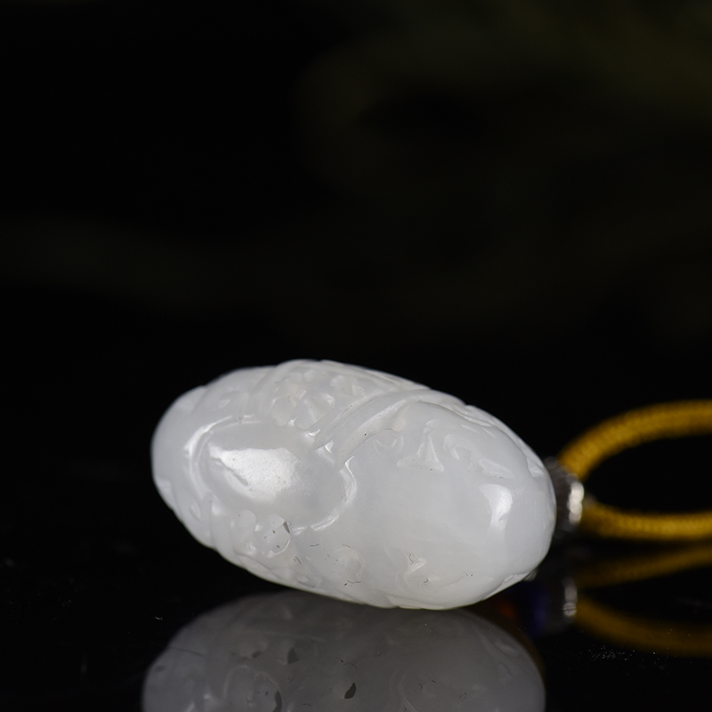 山料和田白玉吊坠-红掌柜