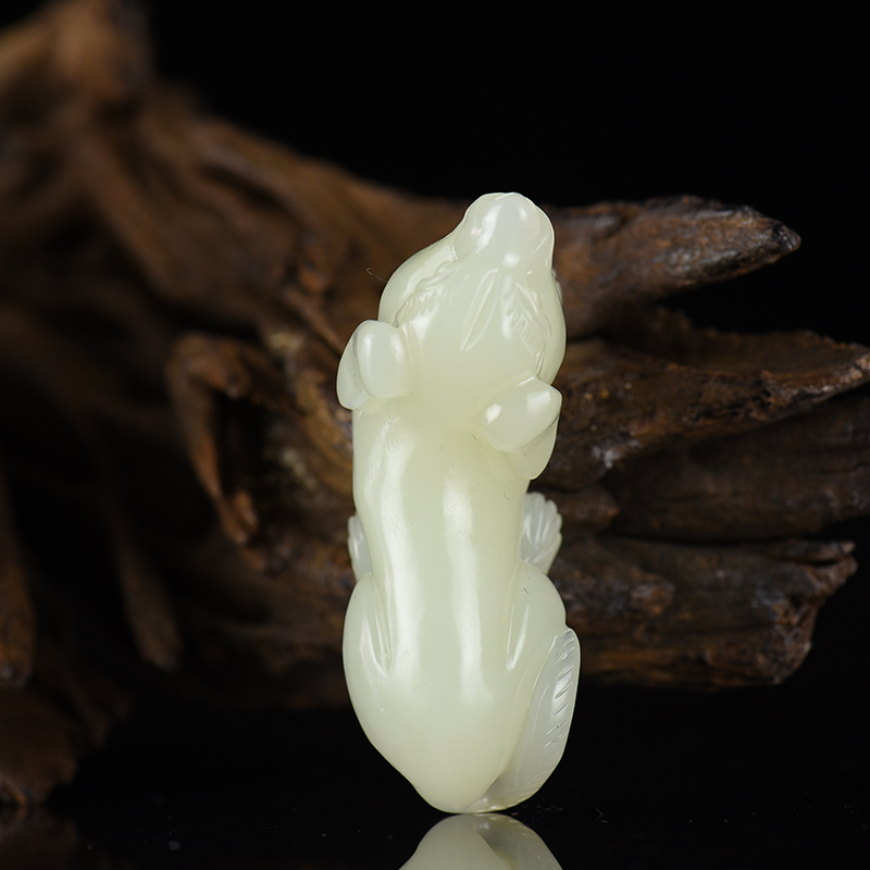 新疆天然山料和田白玉戌狗吊坠-红掌柜