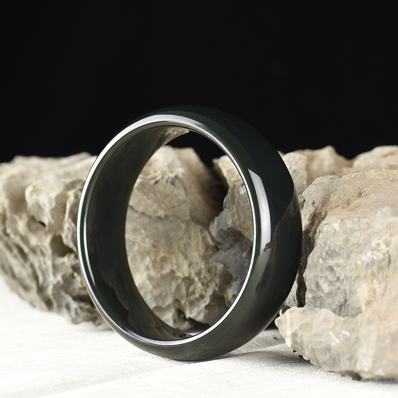 新疆天然山料和田玉手镯-红掌柜