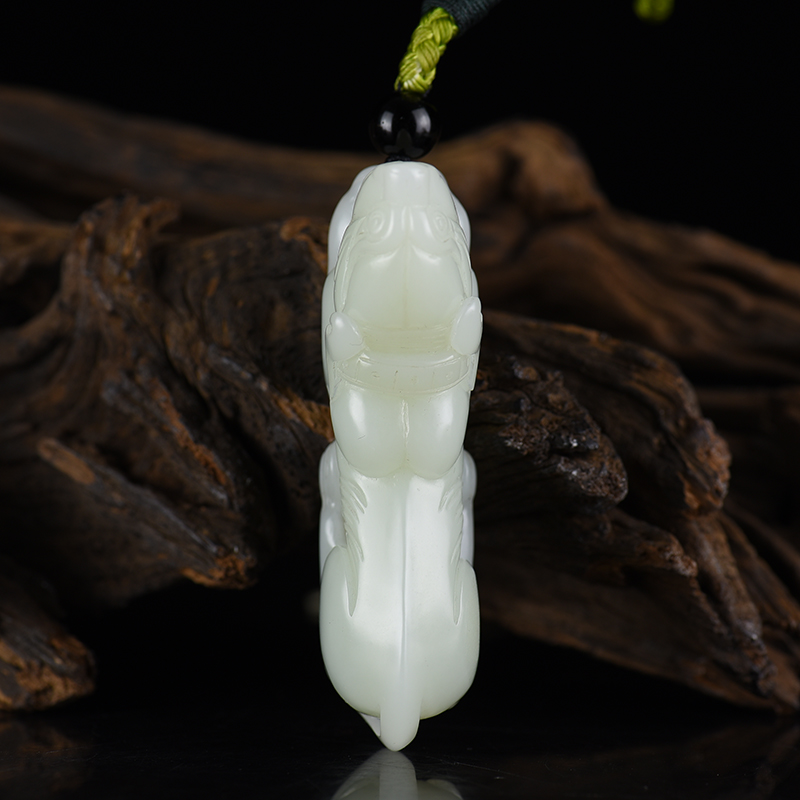 新疆天然山料和田白玉旺财两用款-红掌柜