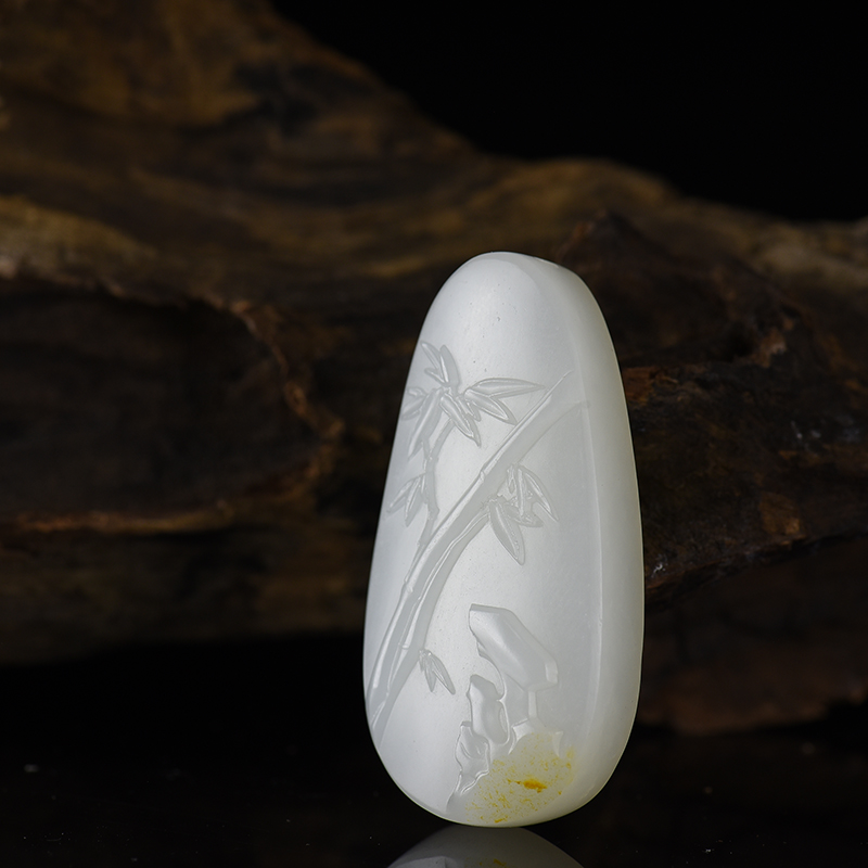 和田玉节节高吊坠-红掌柜