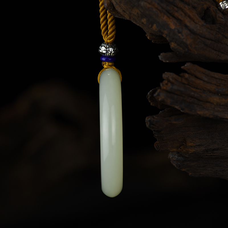 新疆天然和田白玉吊坠-红掌柜