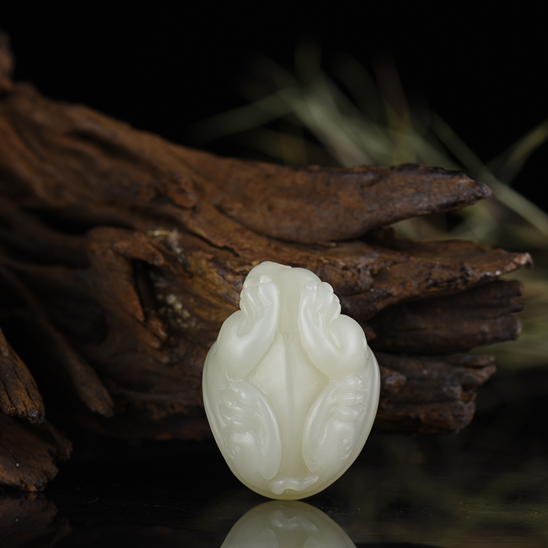 和田白玉吊坠-红掌柜