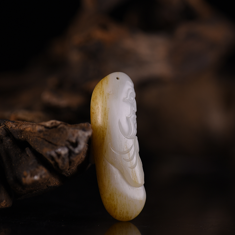 和田白玉吊坠-红掌柜