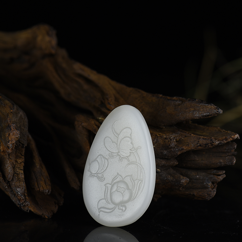 新疆籽料和田白玉蝶恋花吊坠-红掌柜