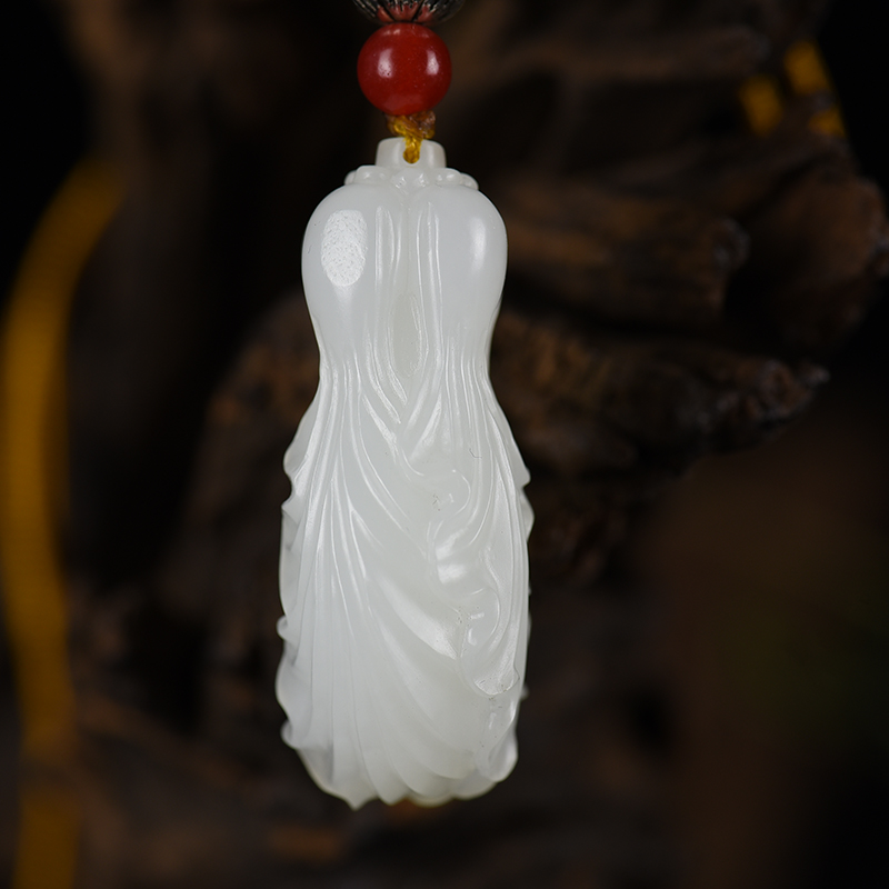 和田羊脂白玉吊坠-红掌柜