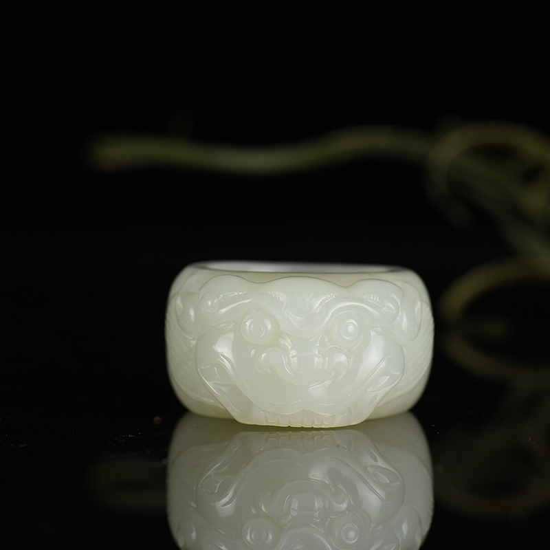 新疆天然山料和田白玉守护扳指-红掌柜