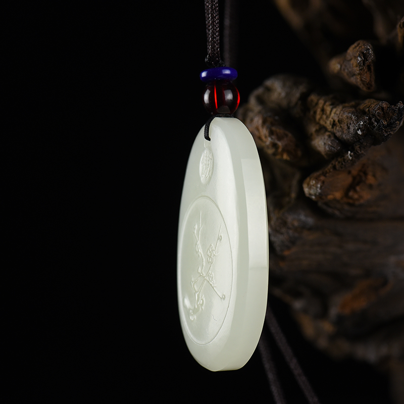 新疆天然山料和田白玉吊坠-红掌柜