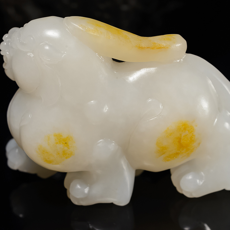 和田白玉貔貅-红掌柜