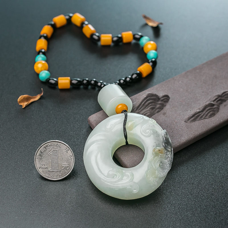 天然和田玉年年有余手把件-红掌柜