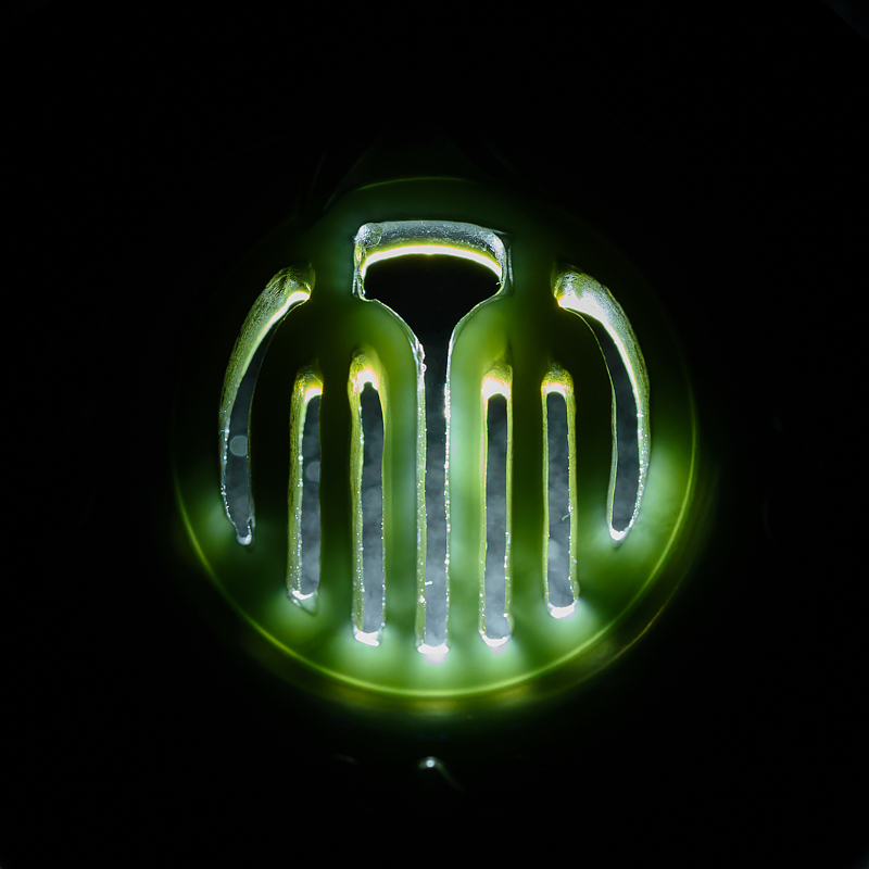 天然和田青玉祝福吊坠-红掌柜