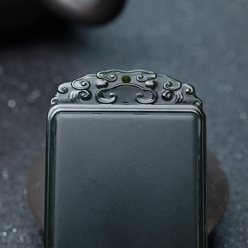 山料和田青玉吊坠-红掌柜